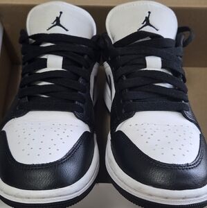 Air Jordan 1 low Womens